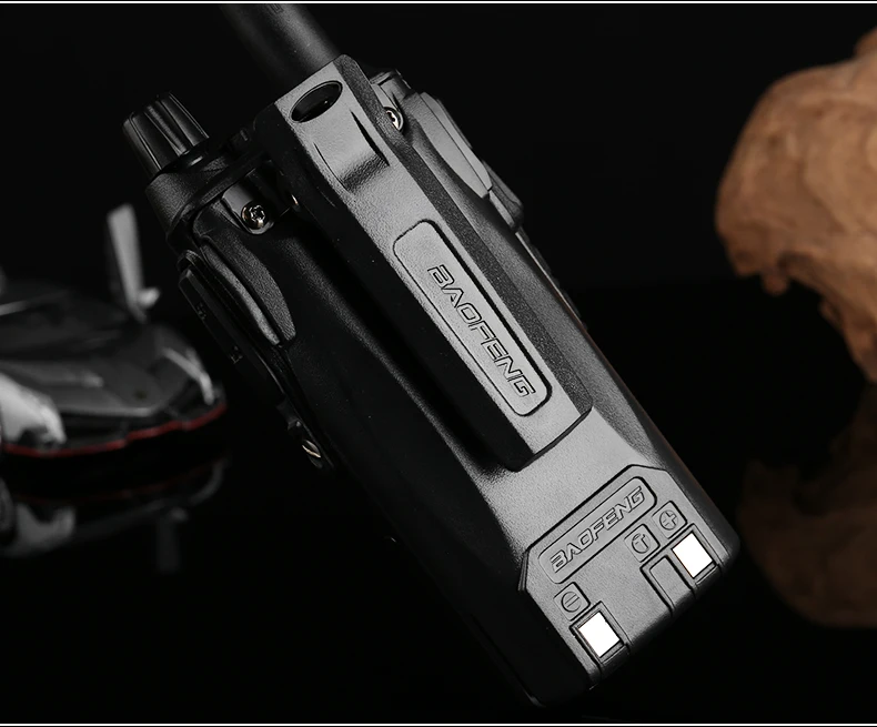 UV 82 baofeng портативная рация 8 Вт dual band 134 176 МГц 400 4520 10 км для охоты BF двухстороннее