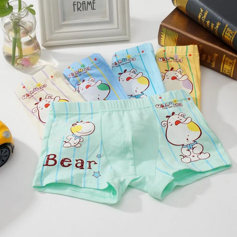 

New Cute Cotton Cartoon Children's Underwear for Medium and Big Boys Flat-angle Underwear 2-10-year baby shorts