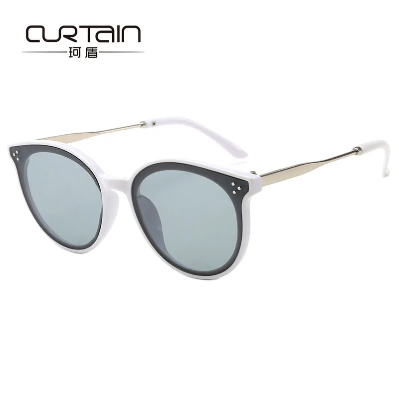 2019 child sunglasses 3-8 years Rivets Cat eye glasses Protect UV400 girls&ampboys Baby eyewear Fashion infant oculos de sol n795 |