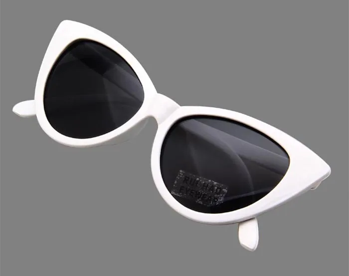 8829-white-700 (3)