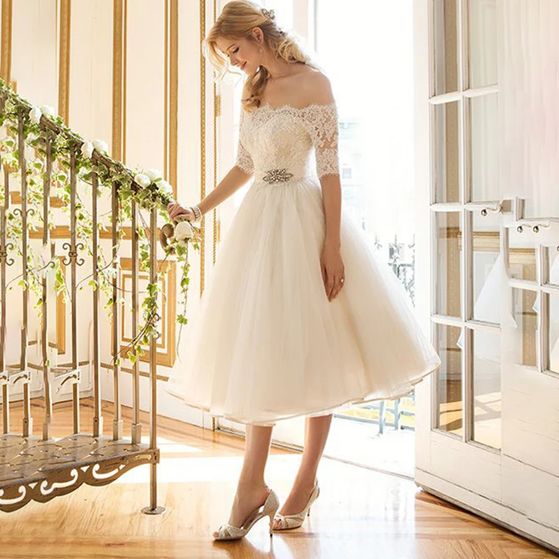 

Ladies Party Dress New Women Elegant White Dress Lace Half Sleeve Lace Tulle Dress Slash Neck Empire A-Line Dresses