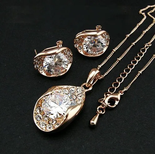 Комплект из колье и серёг с фианитами|designer jewelry set|jewelry setsjewelry set for wedding |