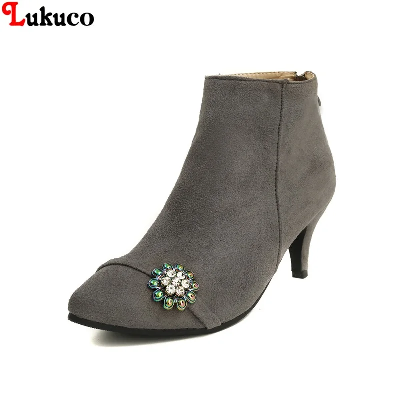 

2018 Winter New Boots Crystal Pumps Large Plus Size 38 39 40 41 42 43 44 45 46 47 48 High Quality Free Shipping Shoes Woman