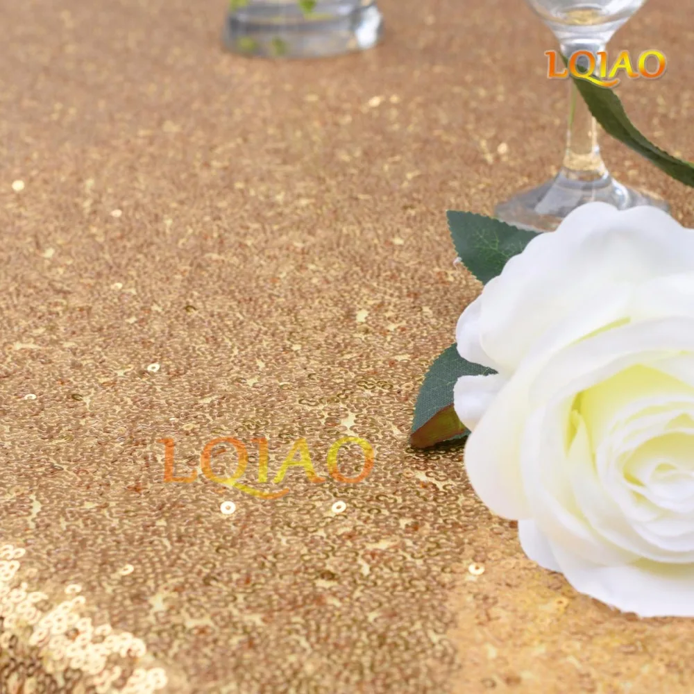 Gold Sequin Tablecloth-010