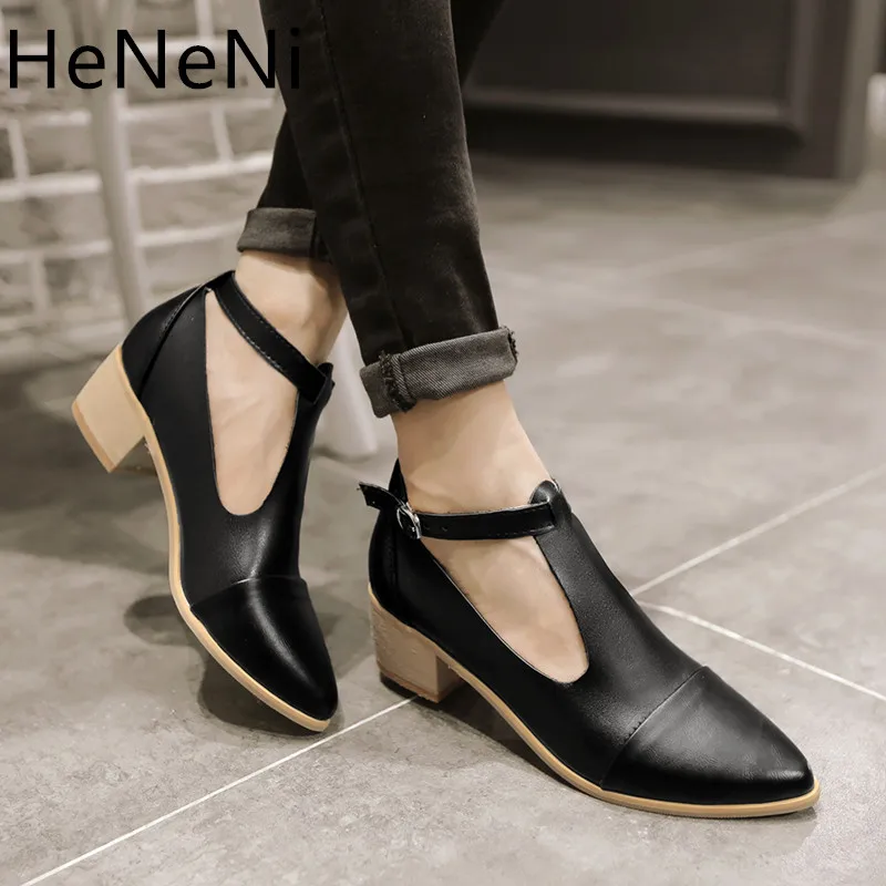 

2018 Vintage PU Leather Women's Shoe Rome Style Splice Pointed toe Buckle T-strap Ladies High Pumps Plus Size 32-43