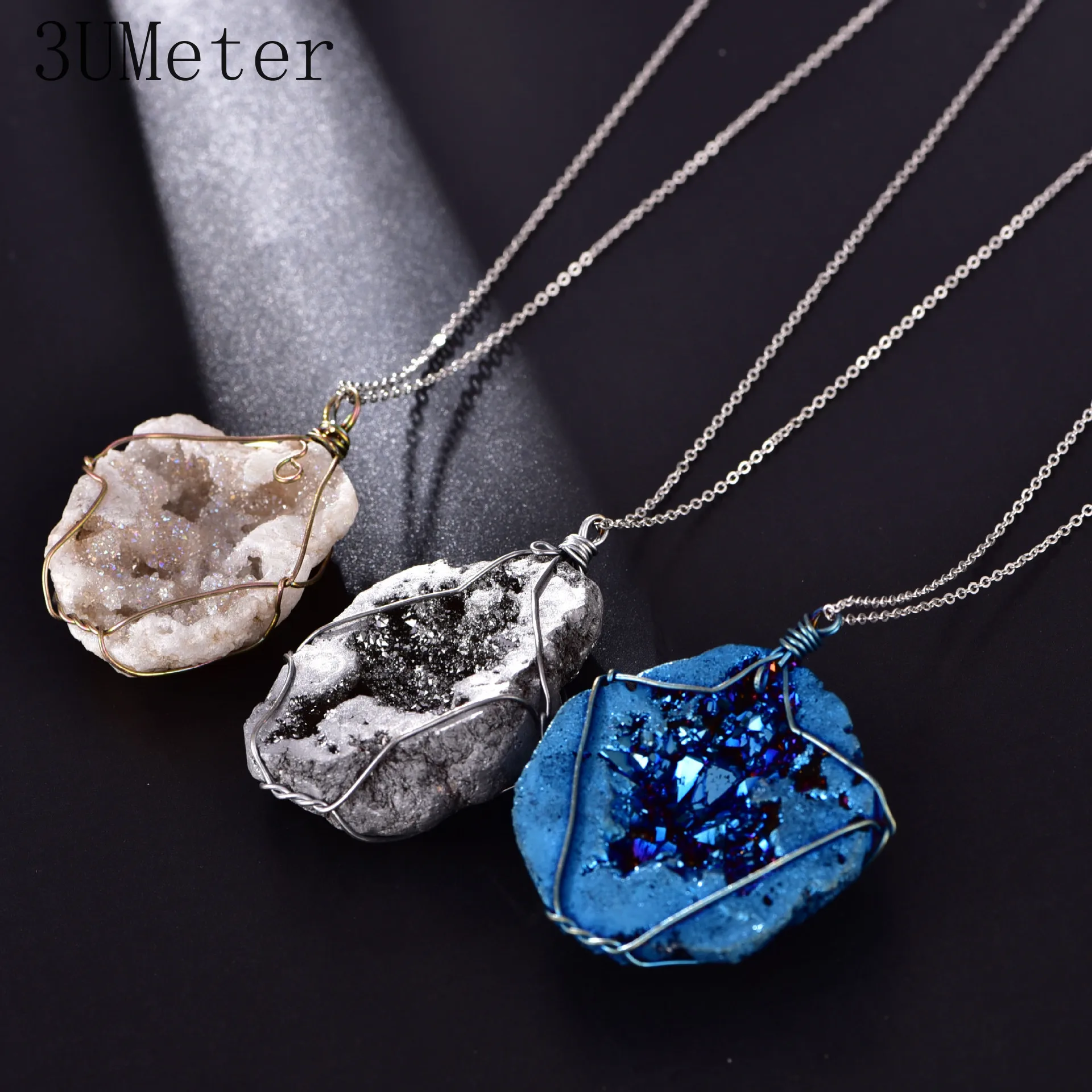 

3UMeter New Colored Natural Stone Necklace For Women Men Irregular Stone Pendant Necklace Natural Spar Necklace Gift for Lovers