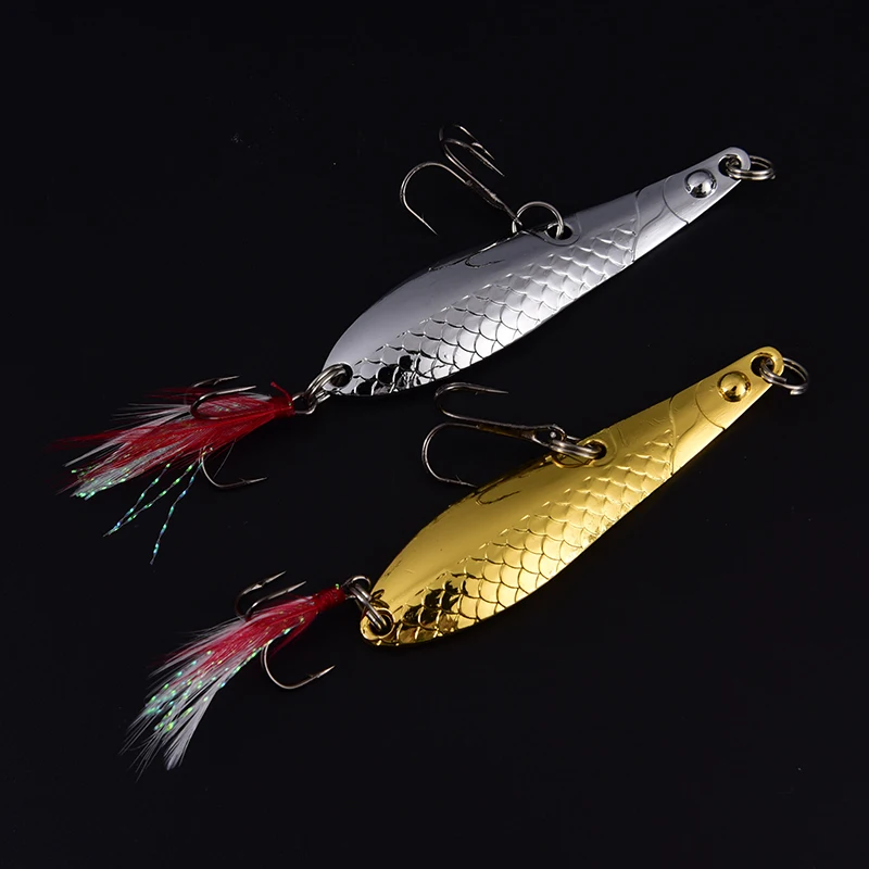 1pc 7cm/13g metal fishing lure spoon lure with feather noise paillette