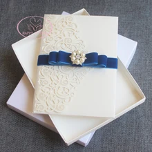 Для некоторых стран/регионов! HI3045 Горячая на заказ Элегантный белый цвет приглашение на свадьбу карты с блестящей королевской синей фольгой