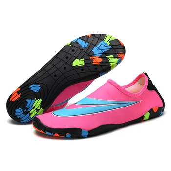 

2019 summer Cheaper Breathable Outdoors men Aqua Swimming Footwear Adult Flat Soft Seaside Walking Quick dry yoga Beach Shoes