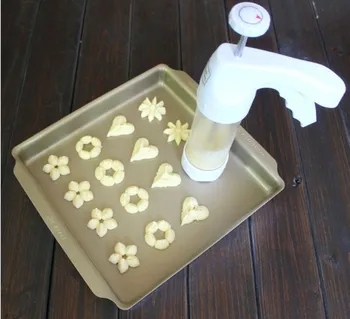 

1SET Cookie Extruder Press Machine 12 Species Pattern 6 Nozzle Biscuits Cake Making Decorating Gun Baking Tools Set LB 140