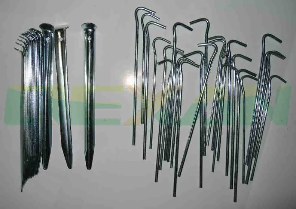 Pegs