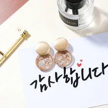 Japan New Fashion Splice Matte Metal Round Shape Cricle Acrylic Resin Stud Earrings Geometric Resin Jewelry For Women Girl Gifts