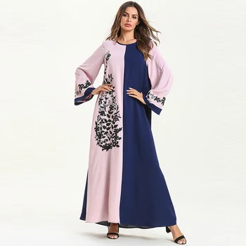 

Muslim fashion loose long-sleeved knee dress Arab Turkish women's two-color contrast color stitching embroidered long dress robe