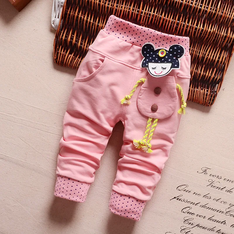 2809930831_926338012