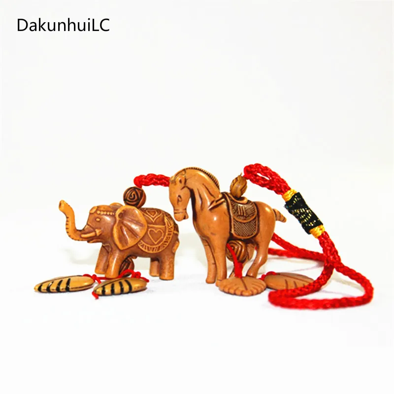 

New Classic Lucky Men Women's Elephant Carving Pendant Keychain Key Ring Chain Gift