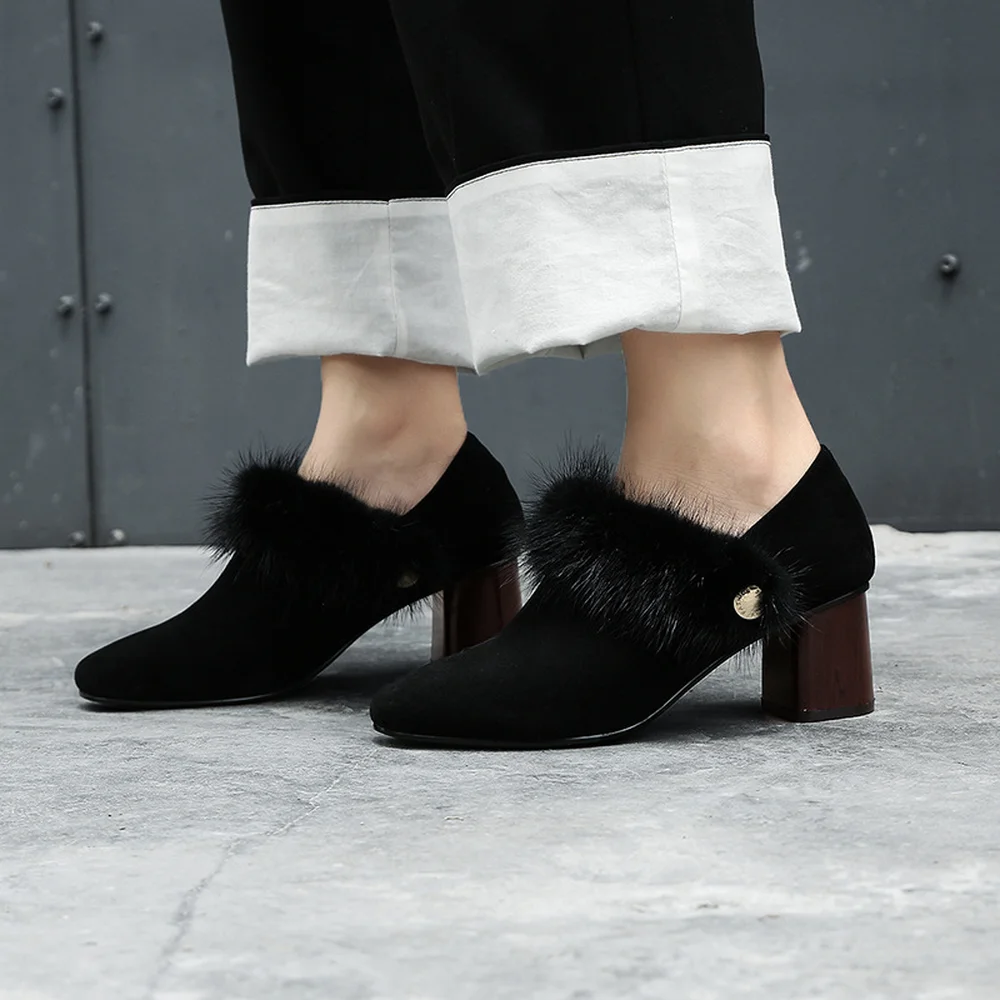 

2018 Autumn and Winter Fashion Leather Thick with Round Head Mane Deep Mouth Fashion Matte Single / Cashmere Women's Boots