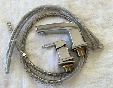 الحمام بالباطل الساخنة والباردة خلاط صنبور ، 2 قطعة انقسام حوض تعيين اثنين حفرة سحب الصنبور صنبور