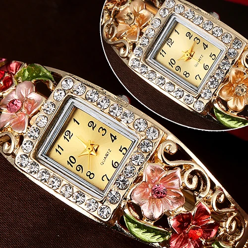 

2016 New Arrival Women's Sweet Flower Square Dial Rhinestone Bracelet Quartz Casual Wrist Watch