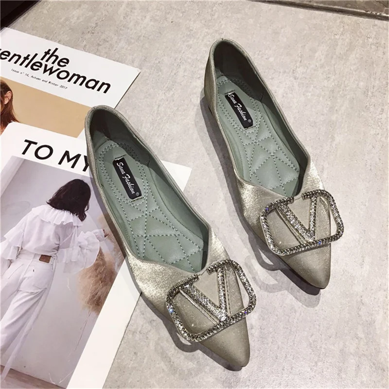 

2019 Summer Spring Elegnat Women Bling Crystal Pointed Toe Ballet Flats Rhinestone Silk Ballerina Flat Green White Wedding Shoes