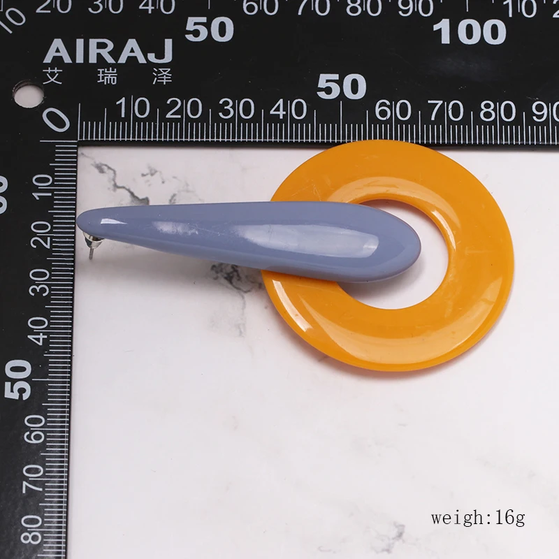 206