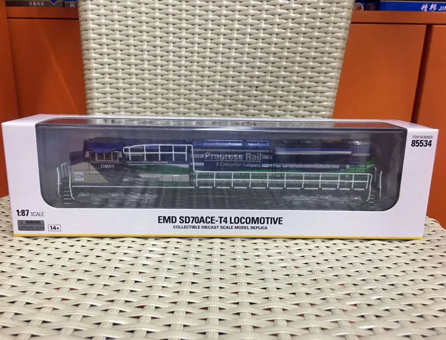 HO Scale 1/87 EMD SD70ACE-T4 локомотив бренд Diecast Masters 85534