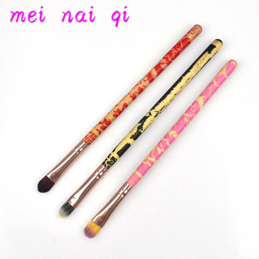 

3 Colors Professional Eyeshadow Makeup Brushes Shimmer Pigment Glitter Eye Shadow Partner Eyes Makeup Tools for Women Beauty