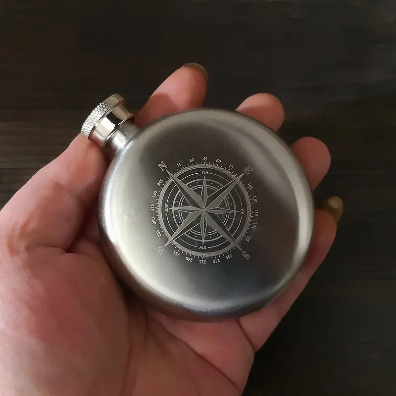 Creative mini 1 oz sealed cans 304 stainless steel hip flask bottle thick waterproof storage bottle key ring pendant container