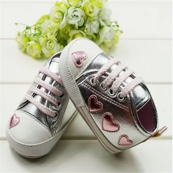

Shoes Walking Sneaker 0-18 M Cute Kid Toddler Baby Girl Silver Crib Heart Soft