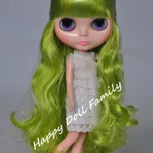 Обнаженная кукла