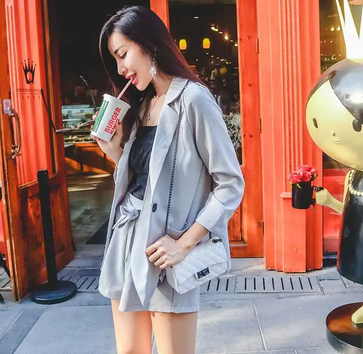 2018 Spring Summer South Korean Loose Cotton And Linen Lace Suit Waist Fashion Shorts Pant Two Pcs Suits Light Grey Femmes