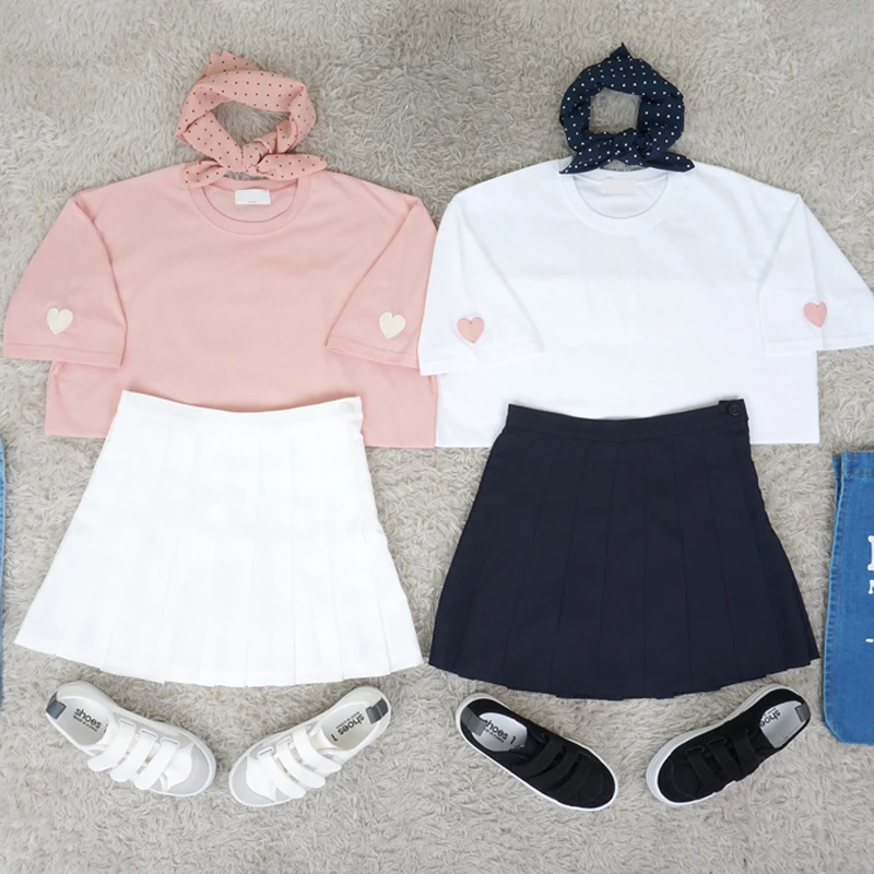 

Women Tops Couple Ulzzang Casual Women T-shirts 2019 Plus Size Summer Style Korean Style Peach Heart Embroidery O Neck T-shirt