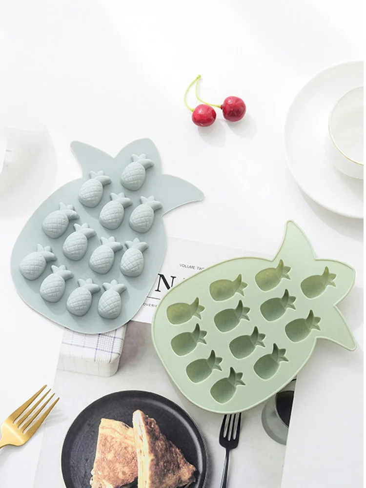 DIY Creative Pineapple Fruit Mold Tray Ice Cream Maker Mould Chocolate Pudding Cake Jelly Mold