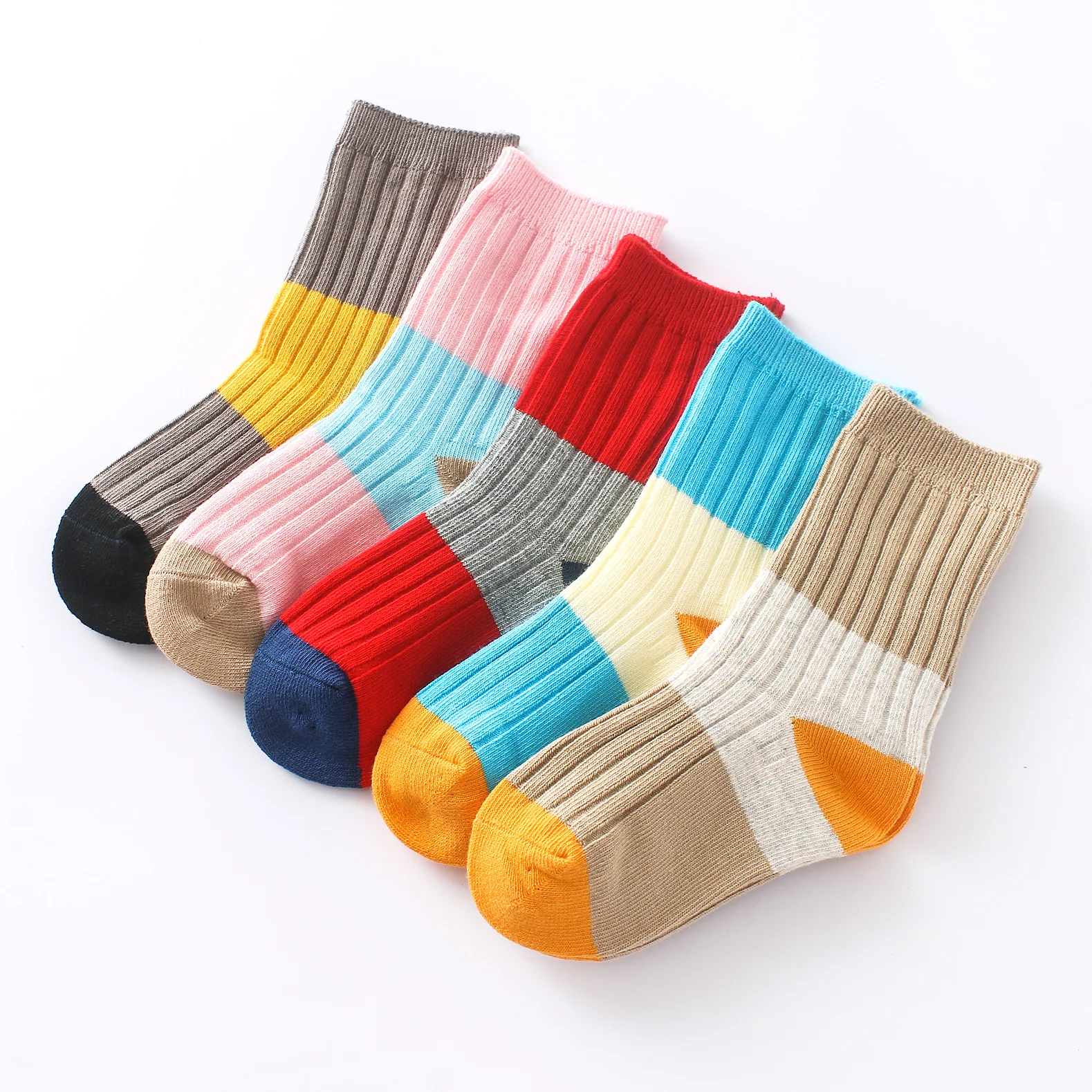 2018 New Girls Cotton Socks Kids Winter Socks Children Colorful Socks