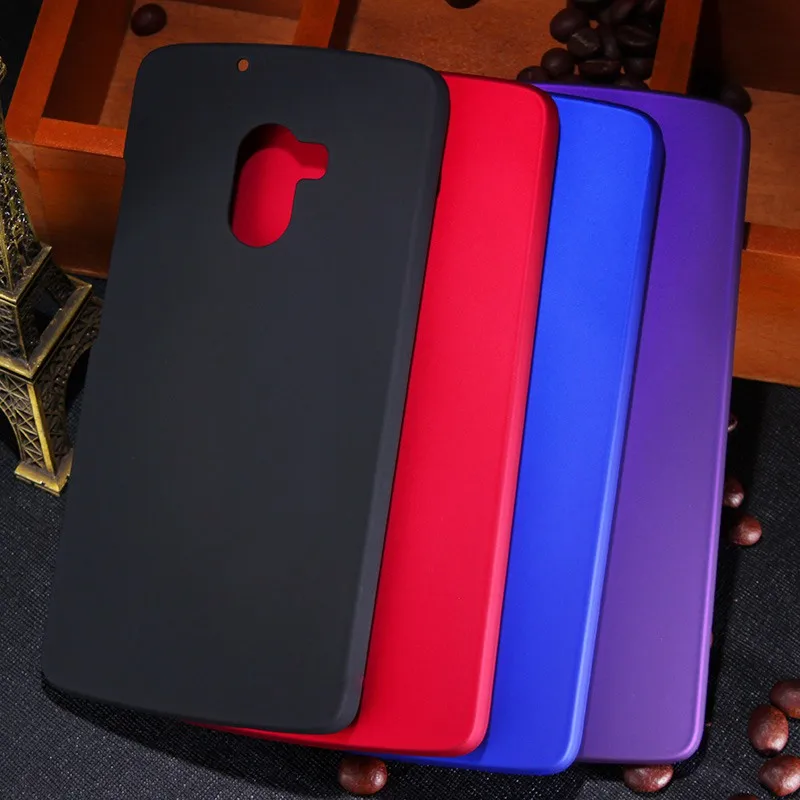 Чехол для Lenovo k4 note a7010 прорезиненный матовый пластиковый жесткий чехол разных