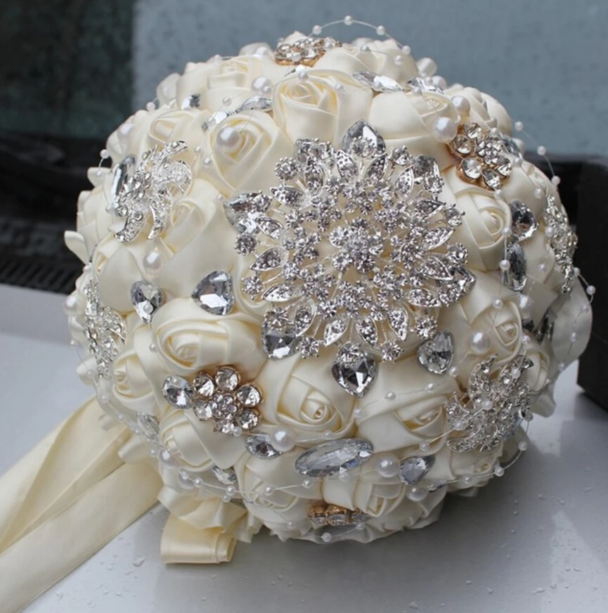 2023 hot Artificial Wedding Bouquets Hand made Flower Rhinestone Bridesmaid Crystal Bridal Wedding Bouquet de mariage