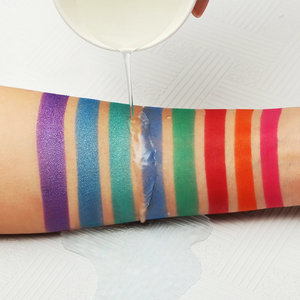 Glitter Eyeshadow 12 Colors Pigment Quicksand Eye Shadow Palette Waterproof Easy to Wear Shimmer Make up Private Label Cosmetics