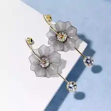 Stylish New Resin Vintage Plant Flower Pendant Earrings Round Grey Flower Long Tassel Earrings For Women Pendant Earrings Stylish New Resin Vintage Plant Flower Pendant Earrings Round Grey Flower Long Tassel Earrings For Women Pendant Earrings