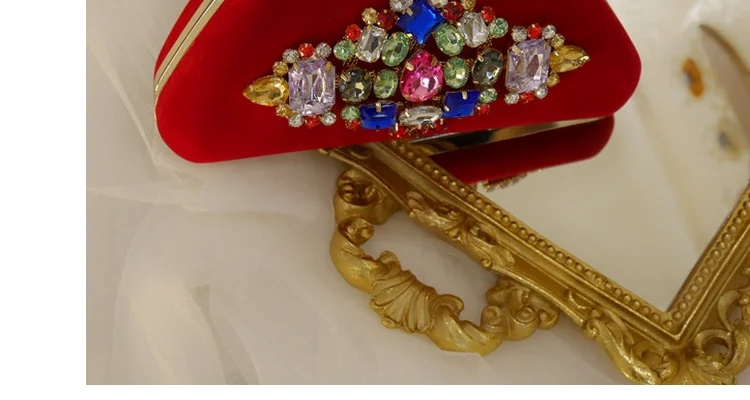new wild color diamond hand hard shell bag cheongsam banquet clutch bag chain diamond dress bag