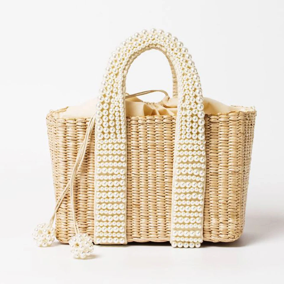 Beach Bag with Pearl (1)