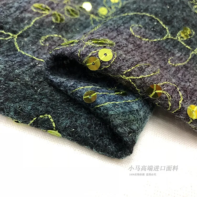 

imported sea horse burrs embroidered with sequins, autumn, winter, fabric, elastic, black and white knitted fabric.