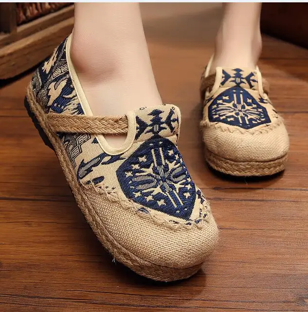 Round Mianma Folk Style Shoes For Women Slip Flat Foot Shoes Breathable