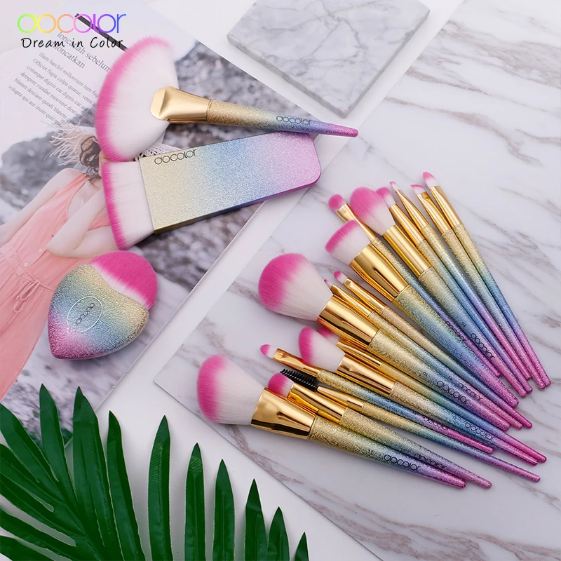 Günstige Docolor 18PCS Fantasie Pinsel Sammlung Schönheit Make Up Pinsel Top Synthetische Haar Regenbogen Hand Beste Geschenk Für Frauen