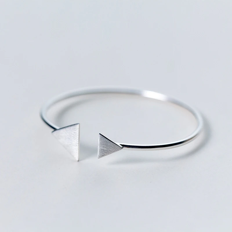 

Unique Geometry Asymmetry Round 925 Sterling Silver Bangle