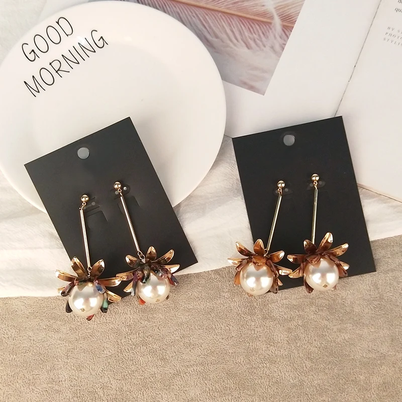 Guanlong Vintage Flower Acetic Acid Acrylic Long Big Drop Earrings for Women Acetate Resin Metal Dangling Pearl Earring Jewelry (2)