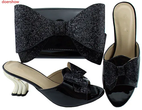 

Doershow/итальянский комплект из туфель и сумочки, украшенный стразами; комплект из женских свадебных туфель и сумочки в африканском стиле; итальянская обувь; HBL1-33