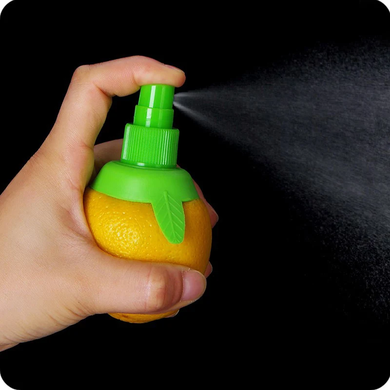 1pcs Home Kitchen Gadgets Lemon Sprayer Fruit Juice Citrus Spray