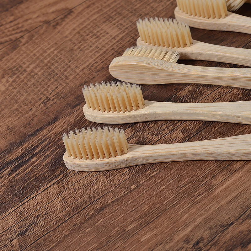 Nieuwe Ontwerp Gemengde Kleur Bamboe Tandenborstel Eco Vriendelijke Houten Tandenborstel Zachte Haren Tip Houtskool Volwassenen Oral Care Tandenborstel