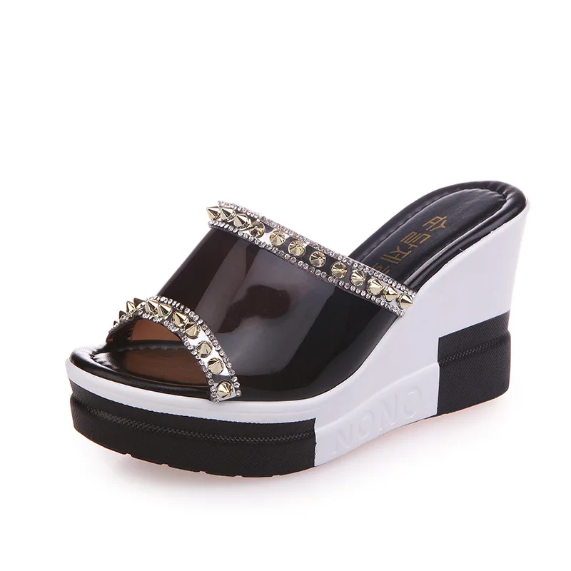 sandals shoes