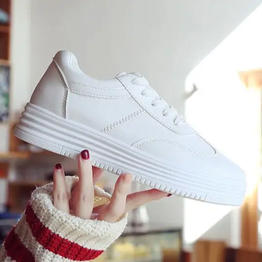 

Fashion White Shoes Women Platform Sneakers Causal Shoes Trainers Summer Basket Femme Ladies Flat Sneakers Lace Up Zapatos Mujer