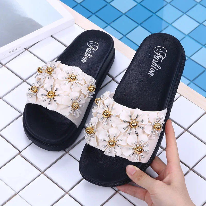 

Soft Flat Slippers Shoes Women Flower Designer Flip Flops Women Beach Slippers Fashion Slide zapatos de mujer T1808016A